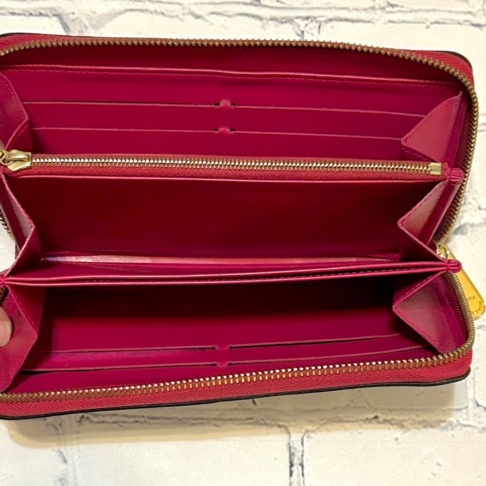 LV Rare Matte Vernis Monogram Long Wallet - Black and Bright Pink - FULL SET - Picture 13 of 16